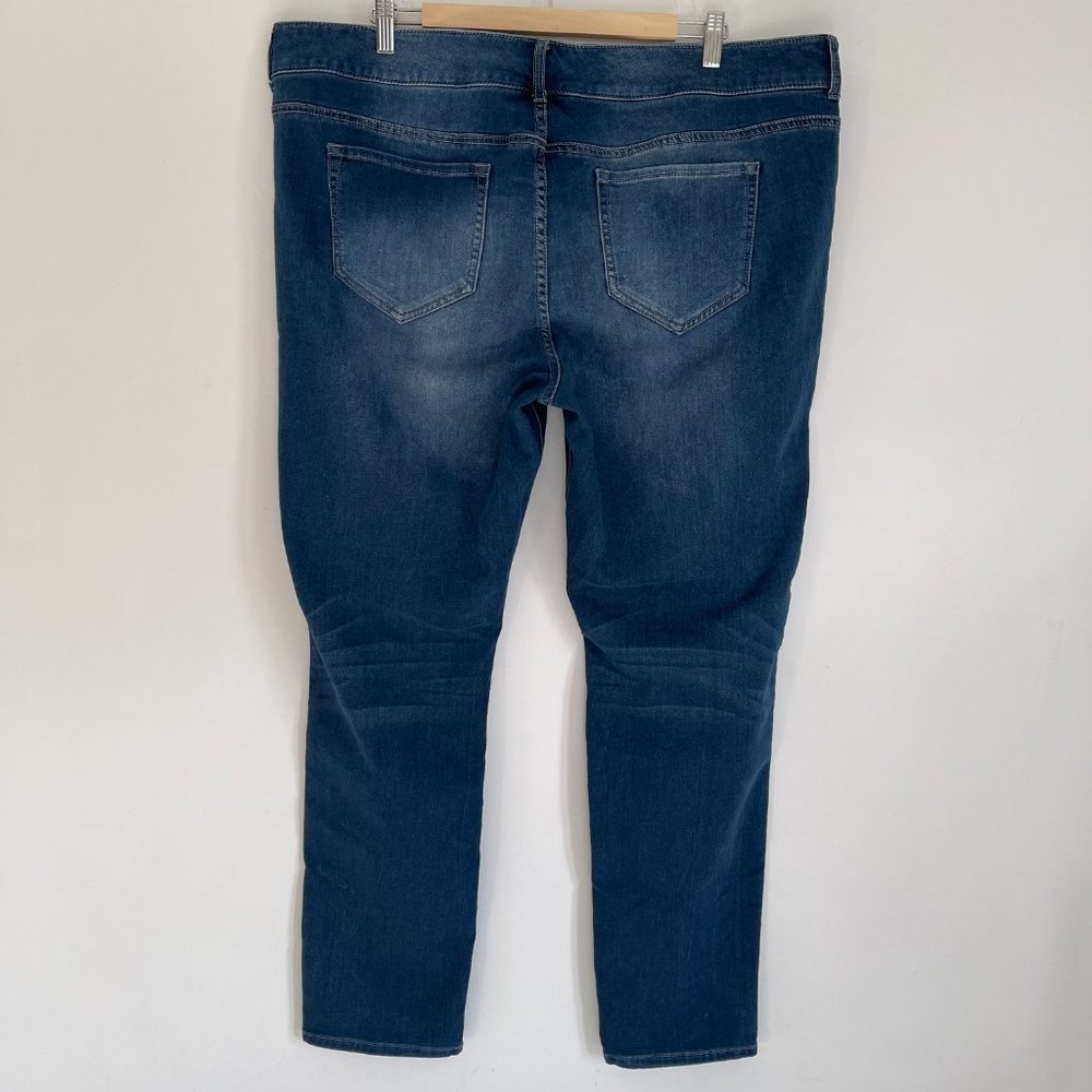 Maurices Women Blue Denim Straight Leg Hi Rise Stretch Jeans Plus Size 24 Reg - Picture 2 of 3